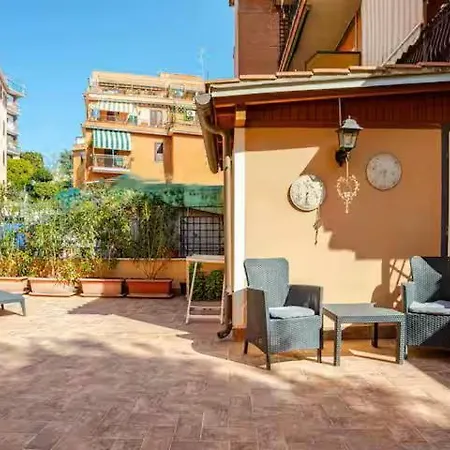 Апартаменты Vatican Heart Leone 60 Sqm Terrace *